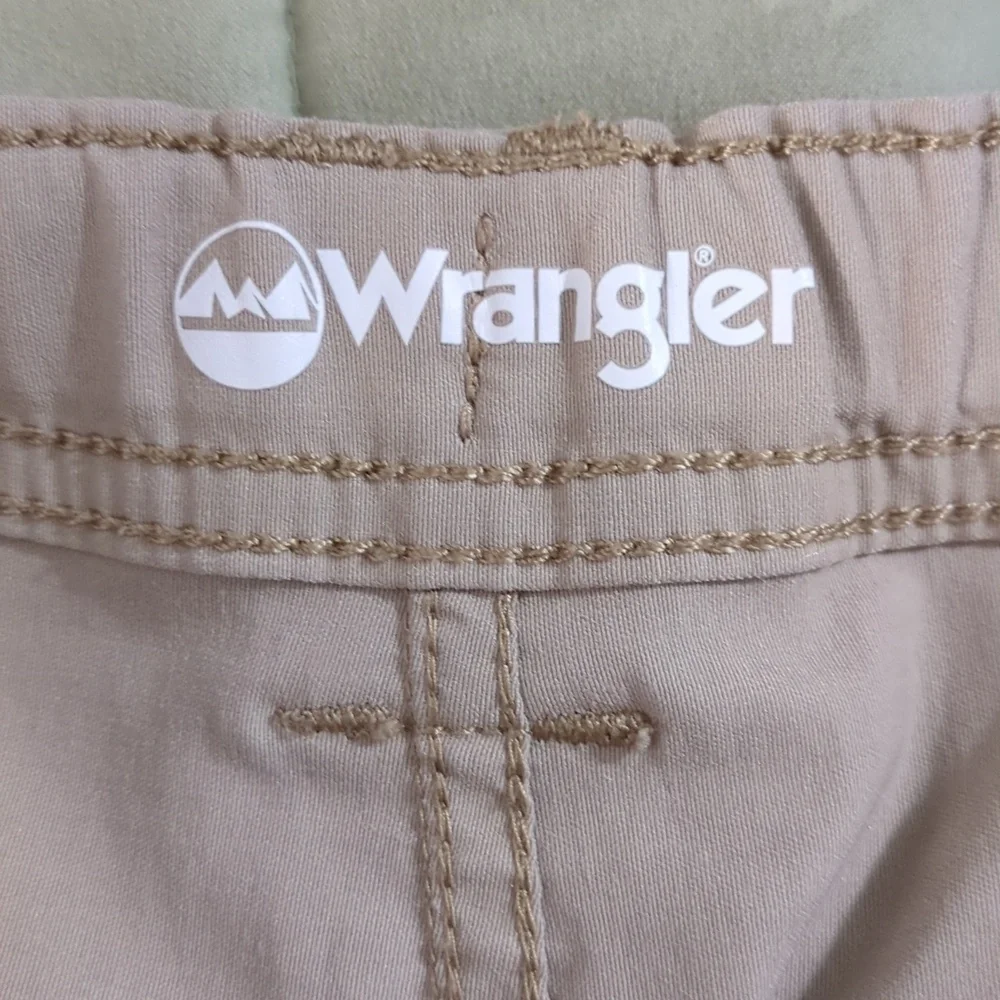 Wrangler Men's Teenager Tan Cargo Shorts Size 14 Regular - Picture 5 of 7